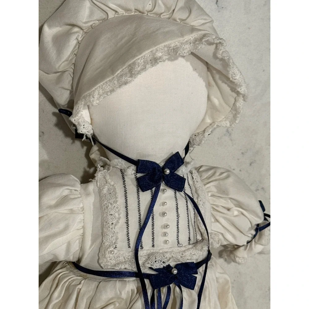 N/A charming vintage